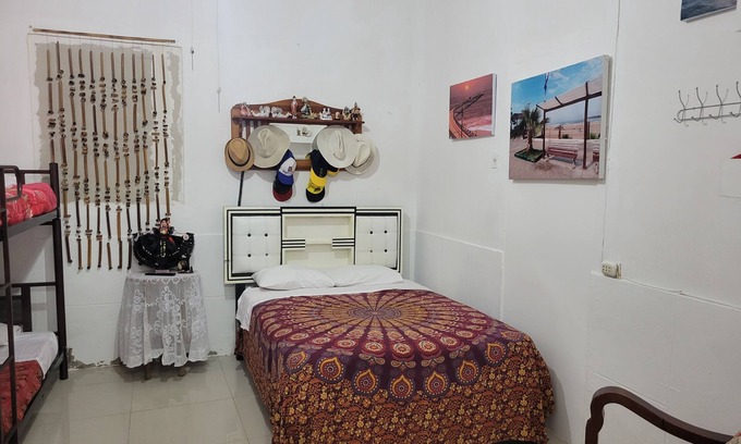 Pimentel Apartment | Beautiful cozzy studio located four blocks to the beach, pets and kids allow.