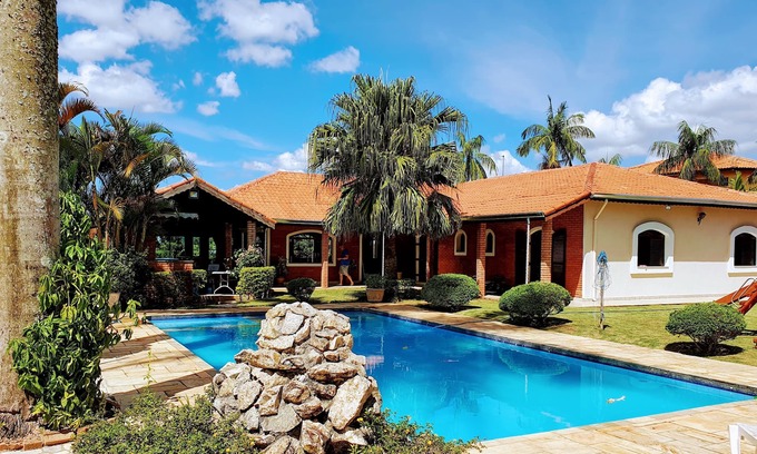 Mairinque House | Beautiful farm, Porta do Sol Condominium, with swimming pool and mountain views.