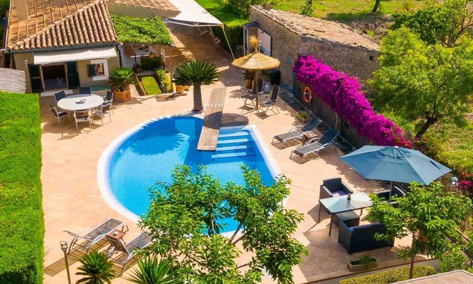 Selva Villa | Beautiful finca with pool in Selva, in the center of Mallorca.