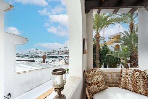 Cabopino Apartment | Beautiful frontline apartment