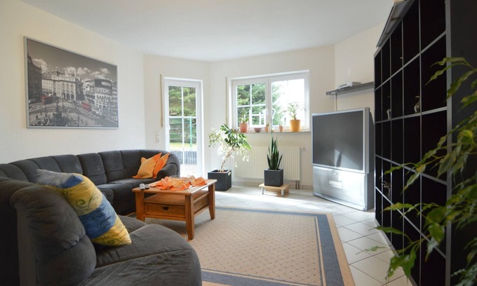 Ulmen Apartment | Beautiful holdiday home in Ulmen near the lake