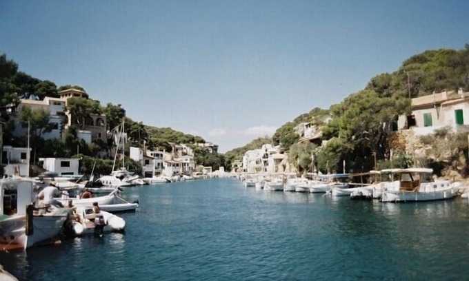 Cala Figuera House | Beautiful holiday finca available with pool within walking distance to the port of Cala Figuera, WIFI