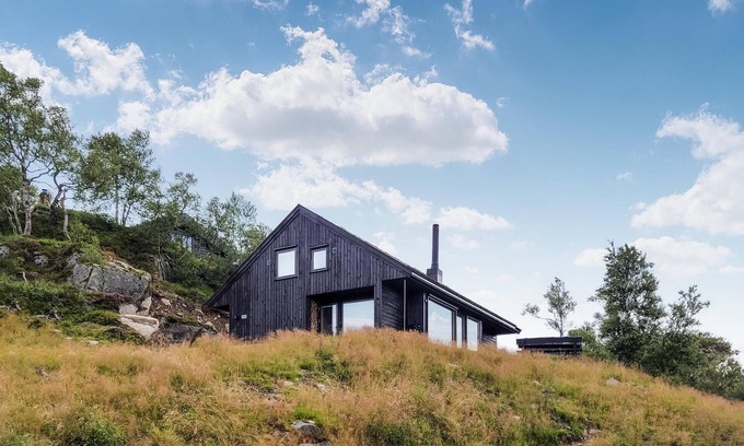Suldal House | Beautiful home in Jøsenfjorden