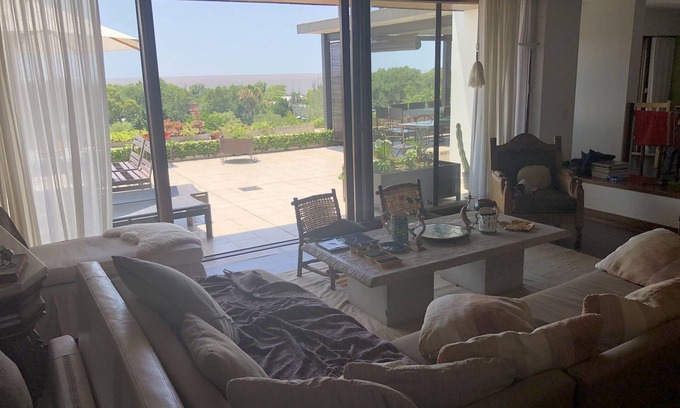 Acassuso House | Beautiful house at exclusive neighborhood, stunning views, large terrace, pool.