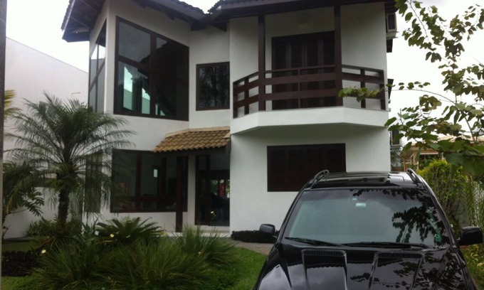 Vista Linda House | Beautiful house, in the condominium Hanga Roa in bertioga !