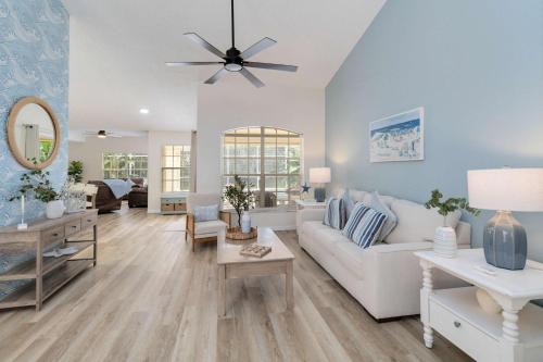 Sunridge Woods House | Beautiful House Pool Game Room