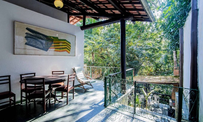 Costa Bela House | Beautiful House With 5 Suites - Private Waterfall - Only 1 km from the Beach