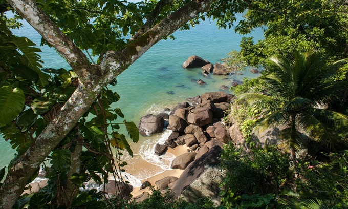 Praia da Fortaleza House | Beautiful house with PRIVATE BEACH in one of the most beautiful regions of Ubatuba.