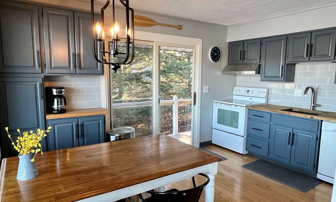 Mears Cottage | Beautiful lakefront cottage within minutes of sand dunes and Lake Michigan