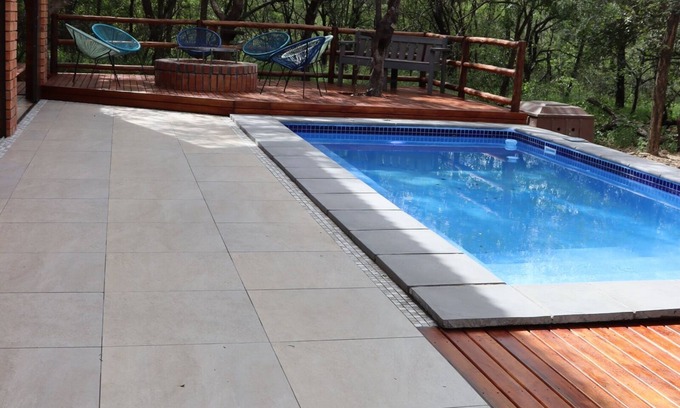 Marloth Park House | Beautiful modern home in the African bush, next to the Kruger National Park.