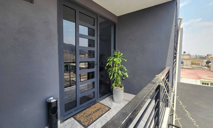 Los Reyes Condo | Beautiful condo with terrace