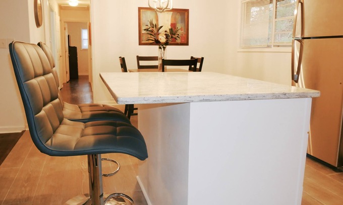 Church Street House | Beautiful property 12 min from Downtown Atlanta