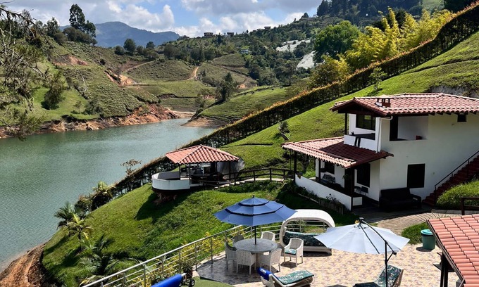 El Penol Other | beautiful & relaxing lake house !