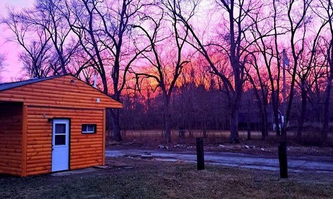 Wheeler Cabin | Beautiful Rustic Cabin for Two!
