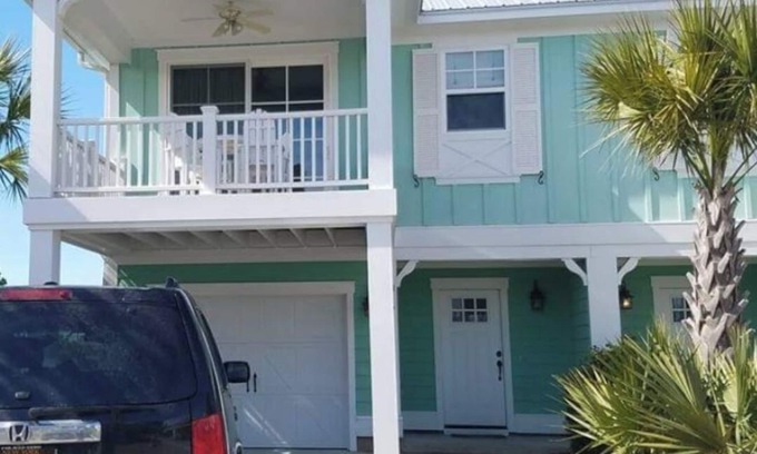 Myrtle Beach House | Beautiful Spa Villa home at N.beach plantations 2 min to beach tons attractions!