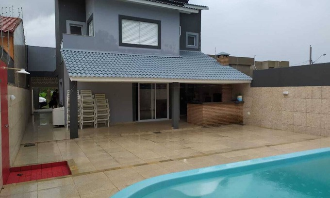 Tupy House | Beautiful townhouse with pool and Wi-Fi