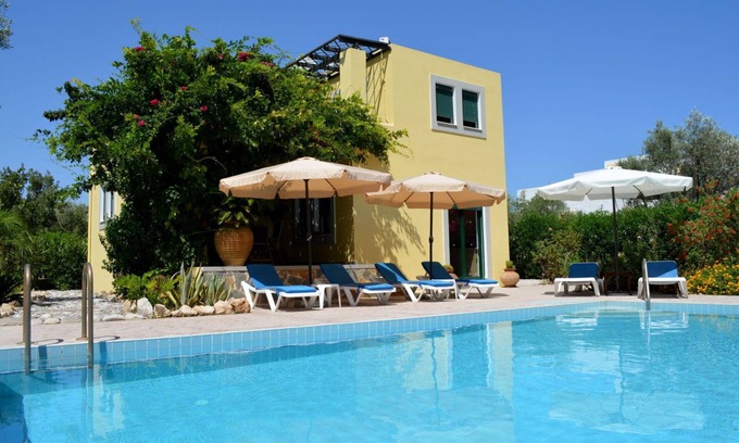 Lindos Villa | Beautiful Tranquil 3 bed 2 bath Villa with large Private pool 5 min from Lindos
