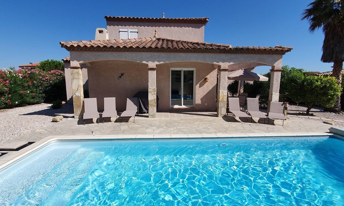Laroque-des-Alberes House | Beautiful villa with pool, close to the shops of Laroque des Albères!