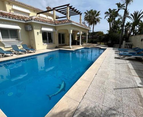 Urbanizacion Marbessa Villa | Beautiful villa 2 steps from the BEACH