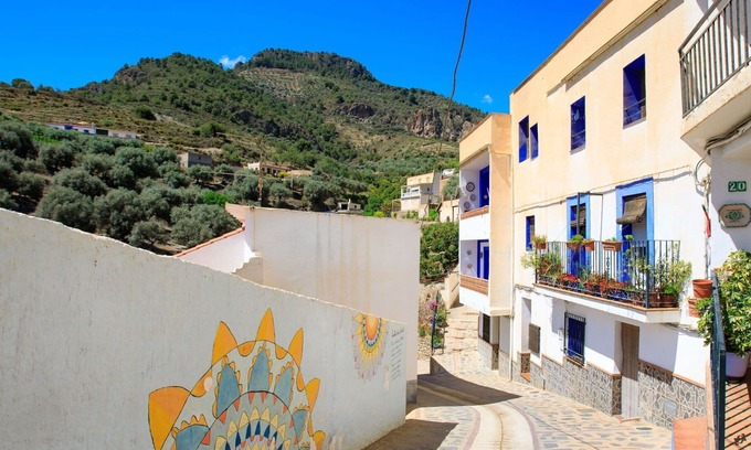 Guajar Faraguit House | Beautiful villa for 9 guests with WIFI, TV and patio