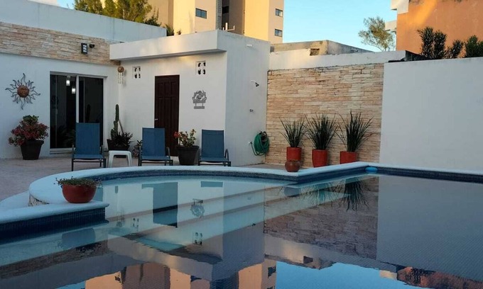 Yucatan Peninsula House | Beautiful Villa in Progreso With Pool and Garden, Next to the Beach