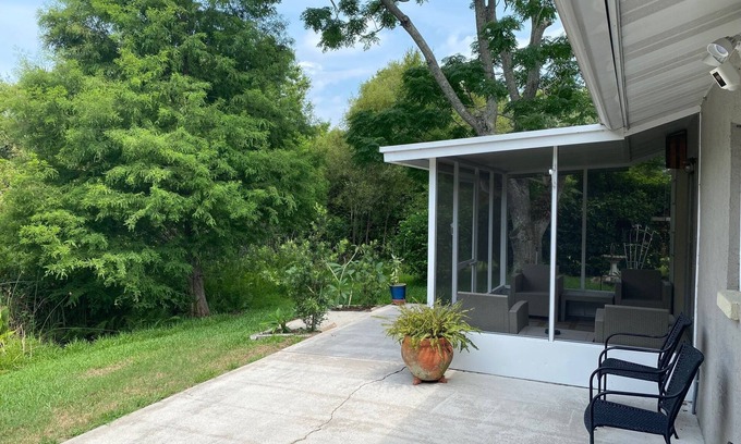 Oldsmar Villa | Beautiful Villa! On Wildlife Area, Natural Privacy! Close to Everything. Welcome