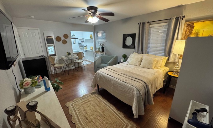 Stockton Apartment | Beautifully Studio apartment, offering a warm ambiance with modern amenities.