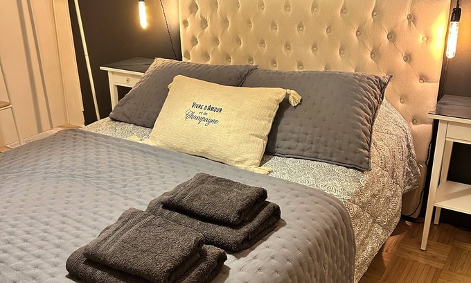 Coutures Bed & Breakfast | Bed and breakfast 10 minutes from the Cathedral