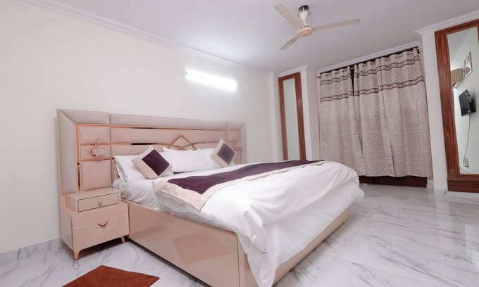 Vasant Vihar Bed & Breakfast | Bed and Breakfast Cum Home Stay