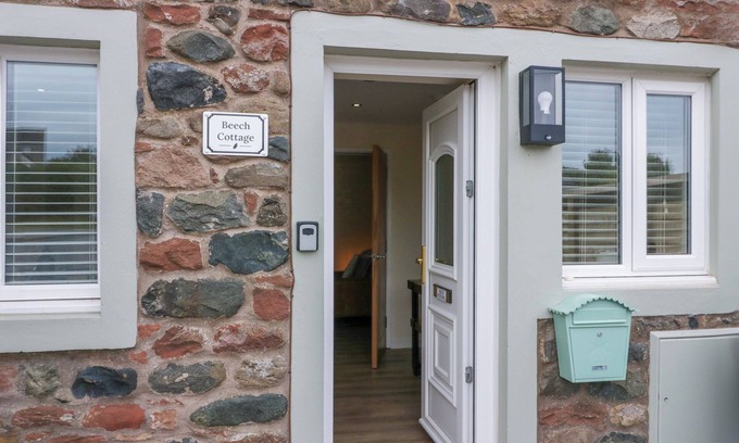 Calder Bridge Cottage | BEECH TREE COTTAGE, pet friendly, country holiday cottage in Seascale