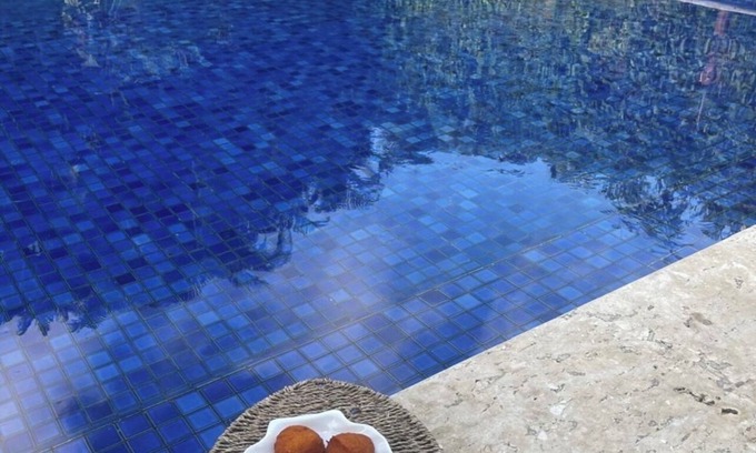 Praia do Forte House | Bela casa de 4 suítes no Cond. Residencial Praia do Forte;10 min da praia e vila