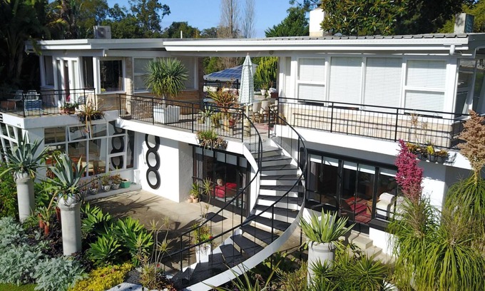 Berry House | BelAir - a mid century pad in the heart of Berry