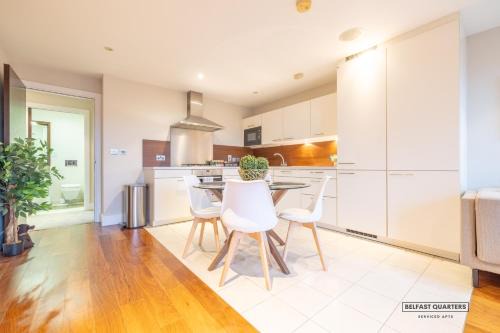 Cathedral Quarter Apartment | Belfast Quarters- CHS1