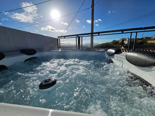 Verduron Villa | Bella Villa Piscine & jacuzzi