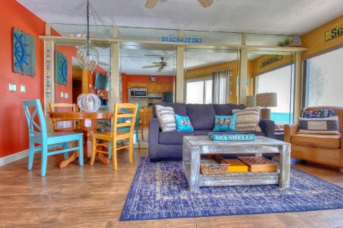 Belleair Beach Apartment | Belleair Beach Club 312