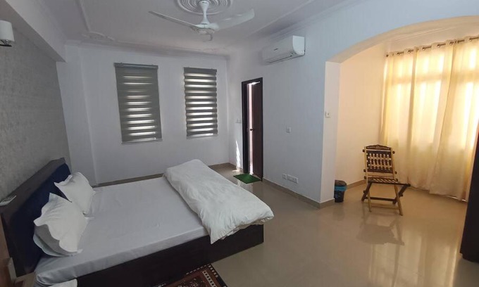 Mohangarh Apartment | Best homestay in 706, Vrindavan sector 6c, Lucknow, Uttar Pradesh with professional service