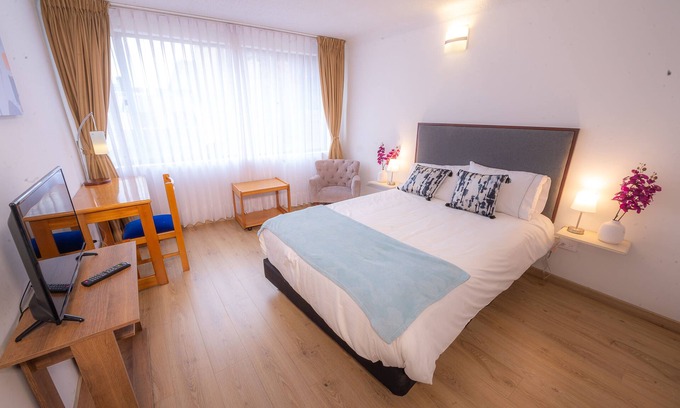 Chapinero Apartment | ★Best Location in Bogotá. Private Studio+WIFI ★