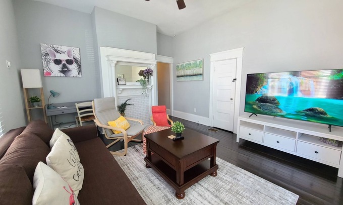 SoHo Apartment | Best Location in Hyde Park, South Tampa