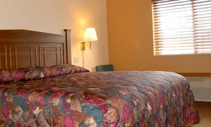 West Union Hotel | Best Rest Inn & Suites