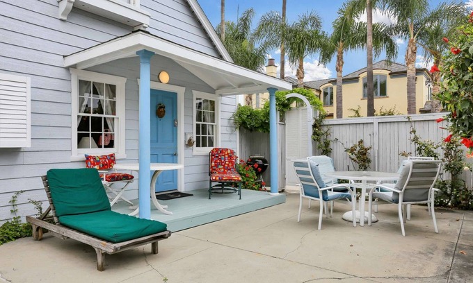 Balboa Island Cottage | Best Value on Balboa Island, Classic Cottage w/Amenities, Walk to Beach and Marine Avenue