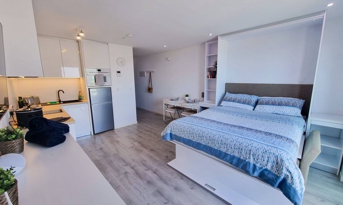 Gibraltar Apartment | Best views in Gibraltar, everything within walking distance.