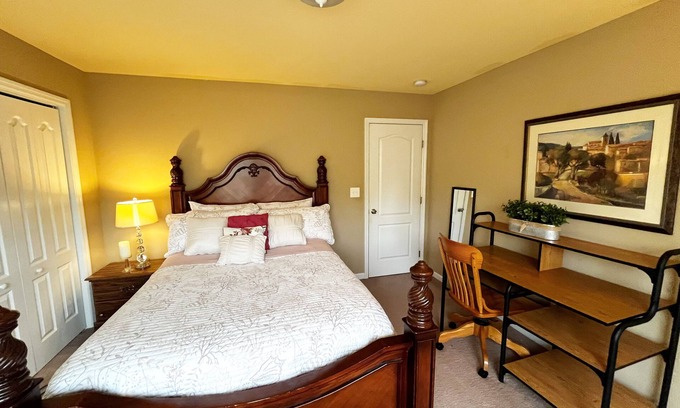 Normal House | Best VRBO in Huntsville, Alabama! Private room & bath in beautiful spacious home