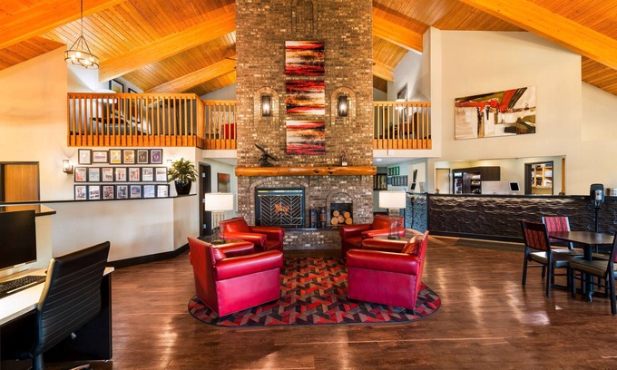 Eagle River Hotel | Best Western Derby Inn