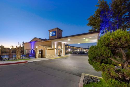 Fallon Hotel | Best Western Fallon Inn & Suites