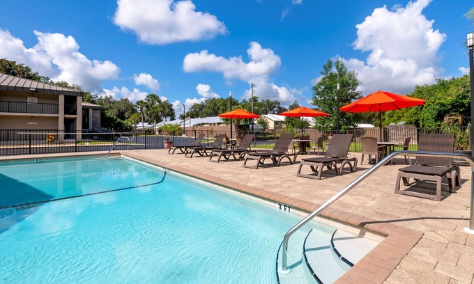 East Palatka Hotel | Best Western Inn Of Palatka