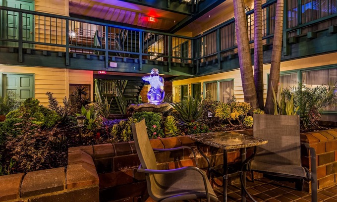 Capistrano Beach Hotel | Best Western Plus Dana Point Inn-by-the-sea