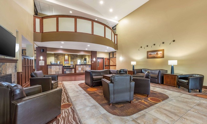 Grand Island Hotel | Best Western Plus Grand Island Inn & Suites