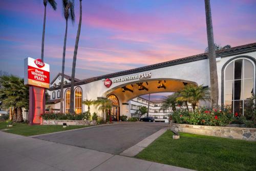 East Side Costa Mesa Hotel | Best Western Plus Newport Mesa Inn