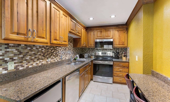 Red River Hotel | Best Western Rivers Edge