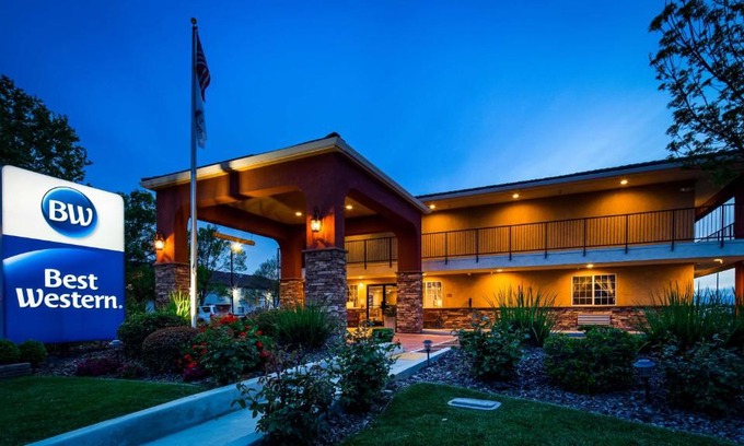 Willows Hotel | Best Western Willows Inn